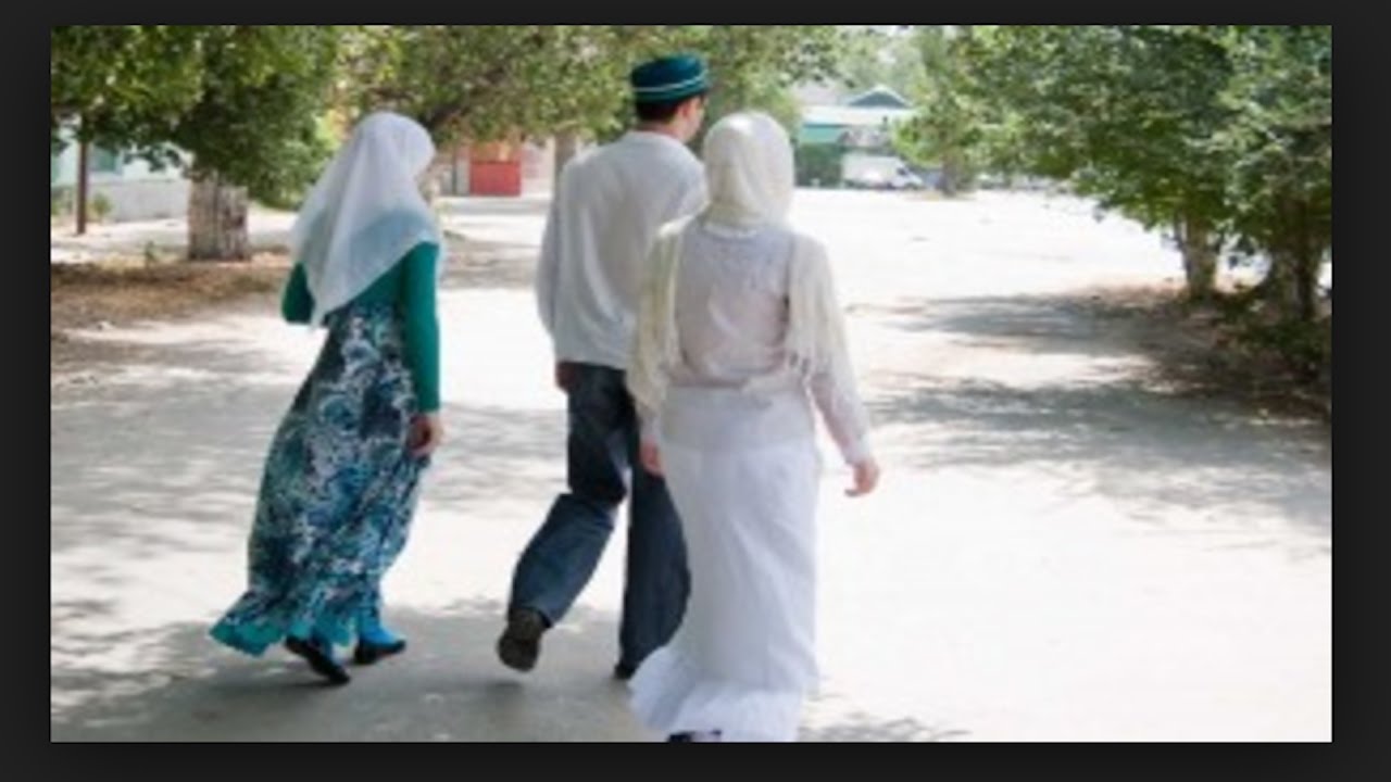 The Deen Show engages in a comprehensive discussion on polygyny, featuring insightful perspectives from Professor Deborah ...