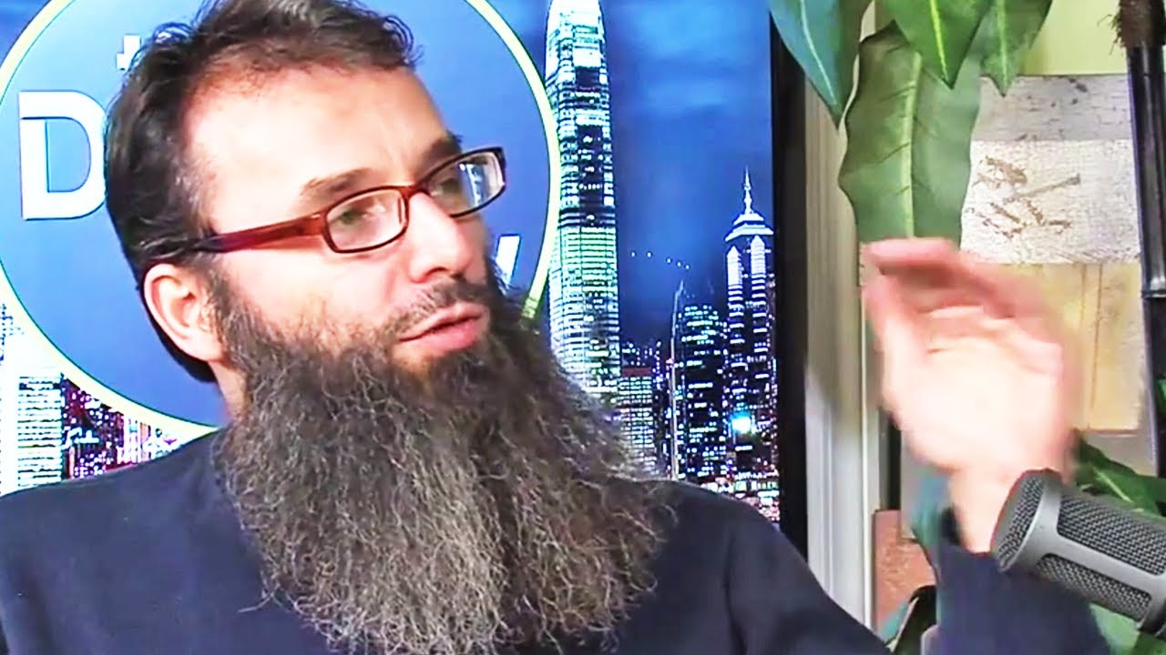 Who should be the leader of the Masjid Muslim Doctors & Engineers or the Imam? Give us your feed back after the show.