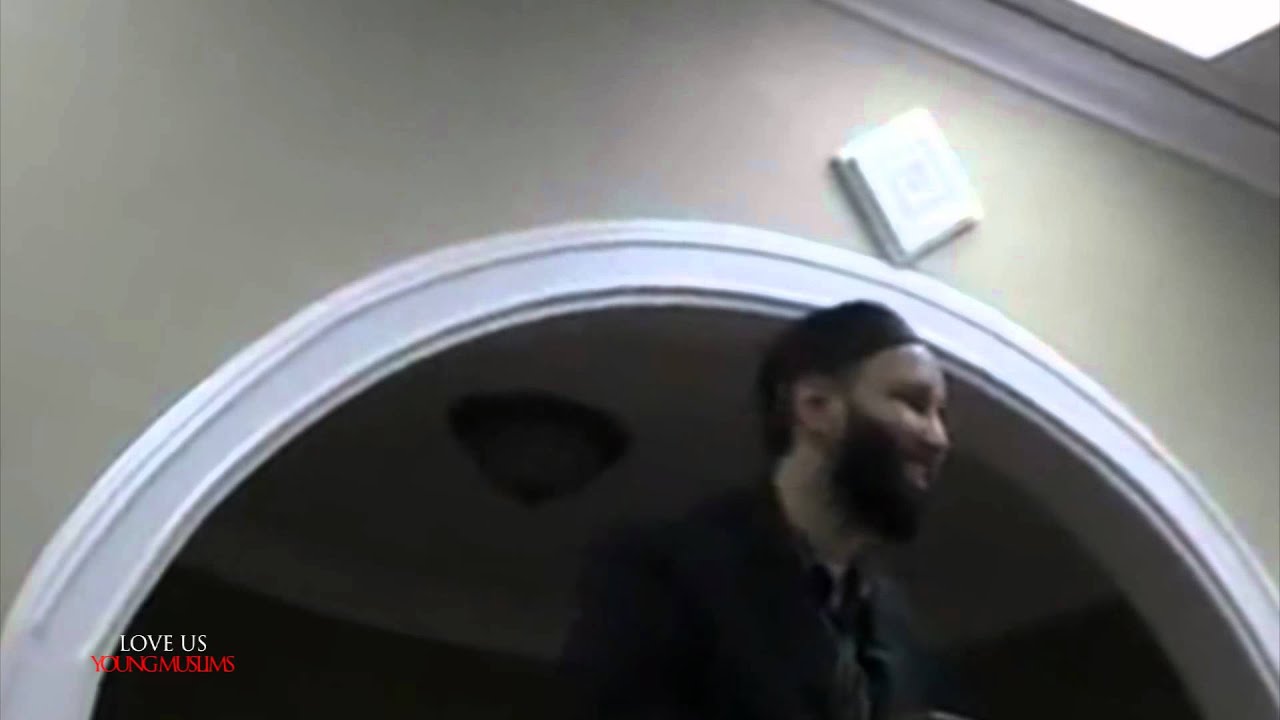 What is hypocrisy and how dangerous is it for the Muslims?Praise be to Allaah.
Hypocrisy is a serious sickness and a great...