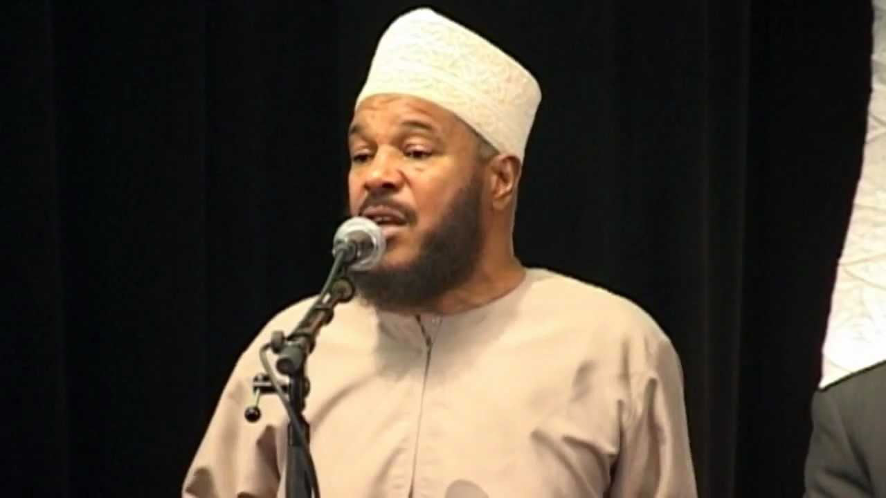 How To Become a Muslim ?Praise be to Allaah.
All praise be to Allah, the lord of the universe. May peace and blessings of ...