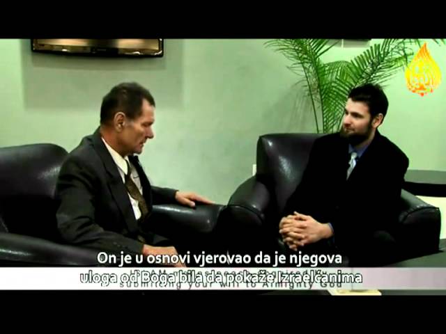 Former Missionary Baptist accepts Islam.