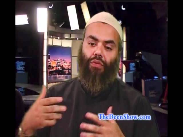 Advice to the youth in Urdu.