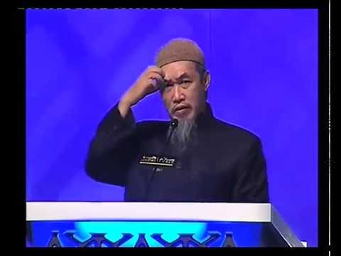 We would like to know what the Salaf (righteous predecessors) believed concerning the Holy Quran.Praise be to Allah.The be...