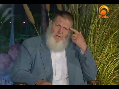 Praise be to Allaah.
This is a saheeh hadeeth which was narrated by the two Shaykhs [al-Bukhaari and Muslim] in al-Saheeha...