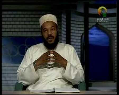 Praise be to Allaah.
The Messenger of Allaah (peace and blessings of Allaah be upon him) used to come out of his house on ...